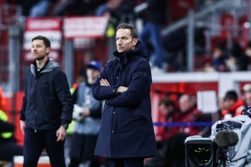 罗马诺:科洛-图雷、前利物浦助教林德斯可能加入瓜帅教练组