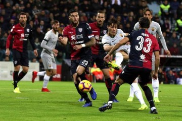 9/19 菜鸟互啄难道主场真的那么关键?意甲 莱切vs卡利亚里