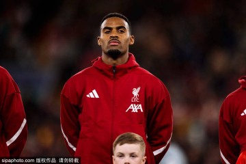 萨拉赫转会风云:利物浦的未来与皇马的雄心