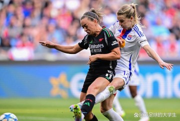 熟悉的剧本,不同的结局:阿森纳卫冕之路始于一场自毁