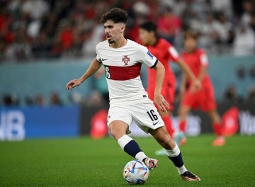 维蒂尼亚:我缺少国家队奖杯,欧冠后能在同一球场再捧杯就太棒了