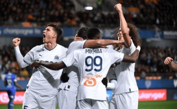 法甲巅峰对决：马赛VS巴黎圣日尔曼 赛前深度解析与比分预测