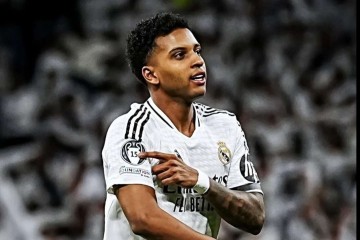 1.2亿豪赌+姆总逼宫!利物浦惊魂一搏:挖皇马王牌接班萨拉赫