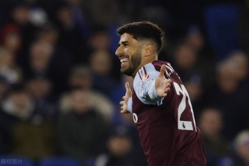 埃梅里神操作，维拉7700万卖废柴，换两大杀器+欧冠8强+6连胜狂飙