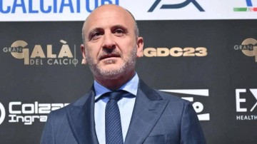 米兰体育热议 国米总监：外界对这支国米批评过头，尤其上赛季欧冠决赛后